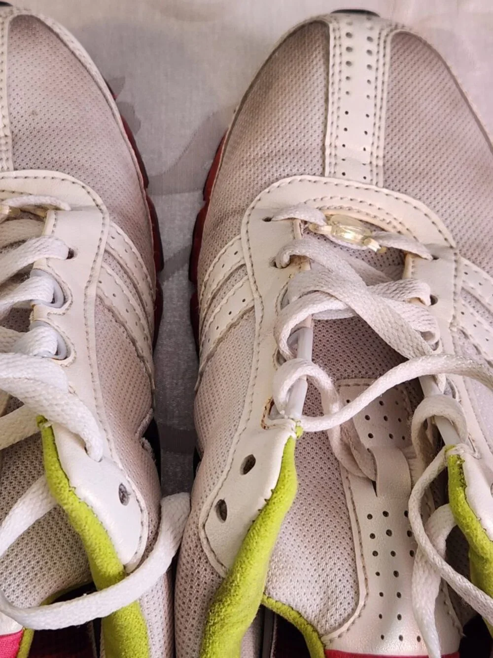 Nike Womens Running Shoes Size 7 White Breathable Mesh Athletic Sneakers lace up - Picture 8 of 11